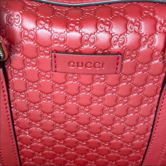 New Gucci Handbag - Picture 3 of 8